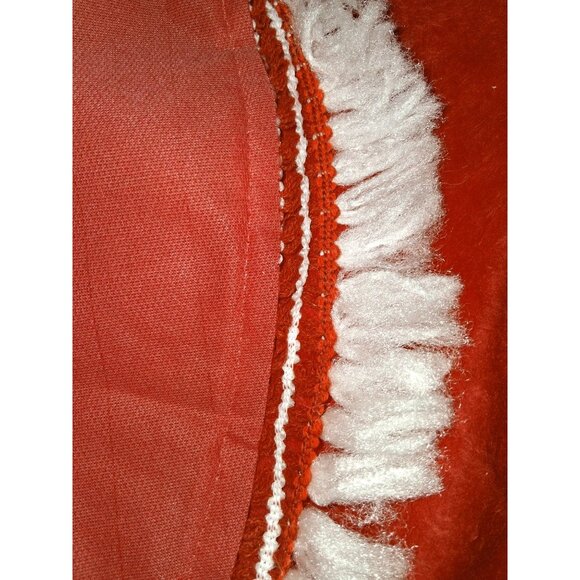 Red Round Felt Tablecloth White Red Crochet Trim Fringe - Picture 5 of 7